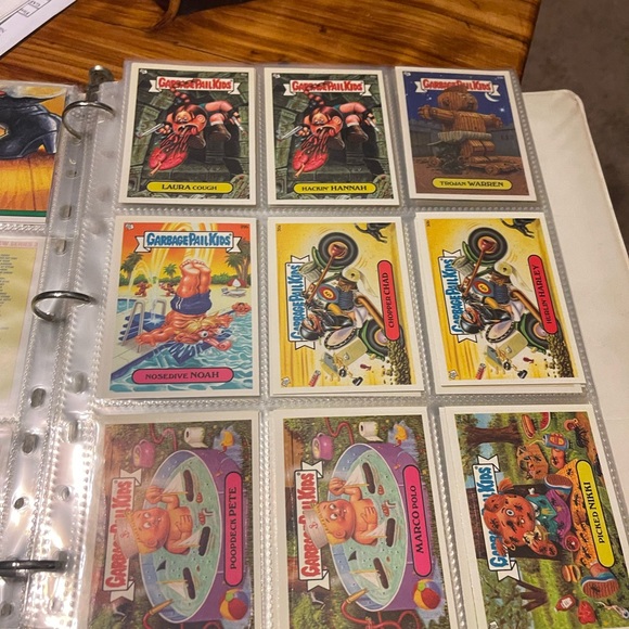 240 Garbage Pail Kids
Cards and Stickers
 2004
Excellent Near Mint condition. - Picture 16 of 16